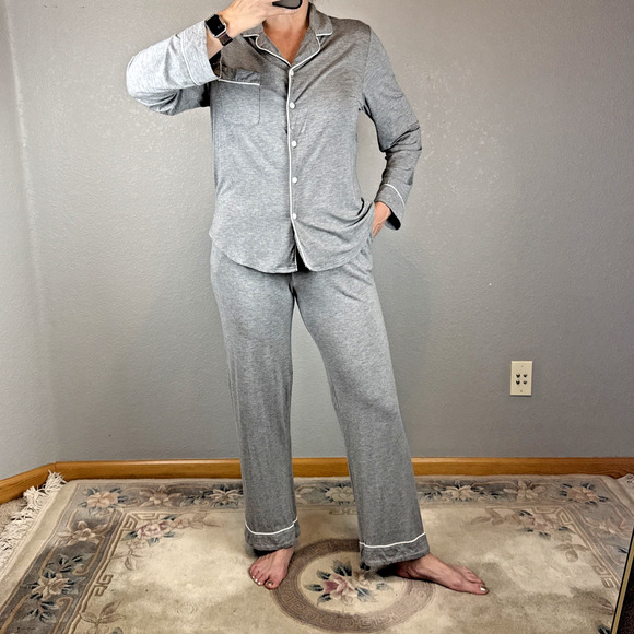 Cozy Earth Other - Cozy Earth Womens Pajama Set Long Sleeve Pants Size S Gray Bamboo Viscose